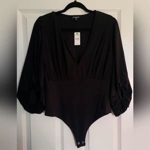 NWT Express Deep V Neck Ballon Sleeve bodysuit size Large